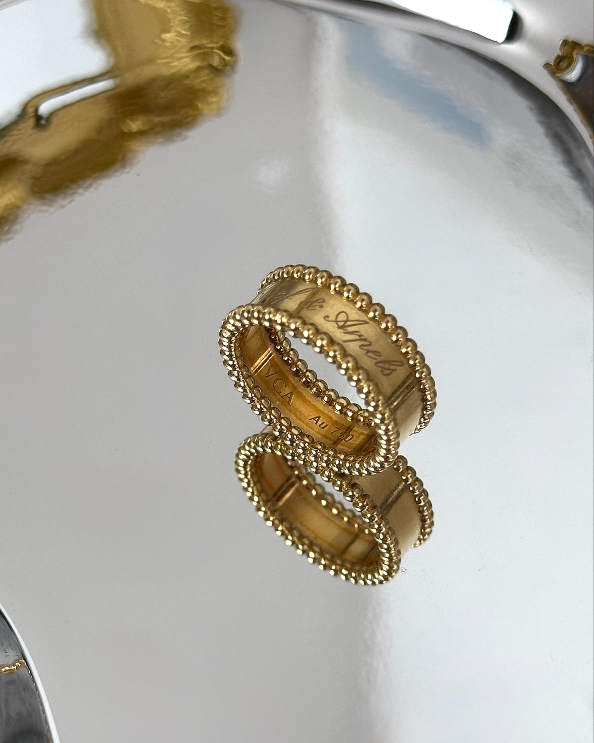 Van Cleef & Arpels Perlée Signature Ring - Yellow Gold - View 4