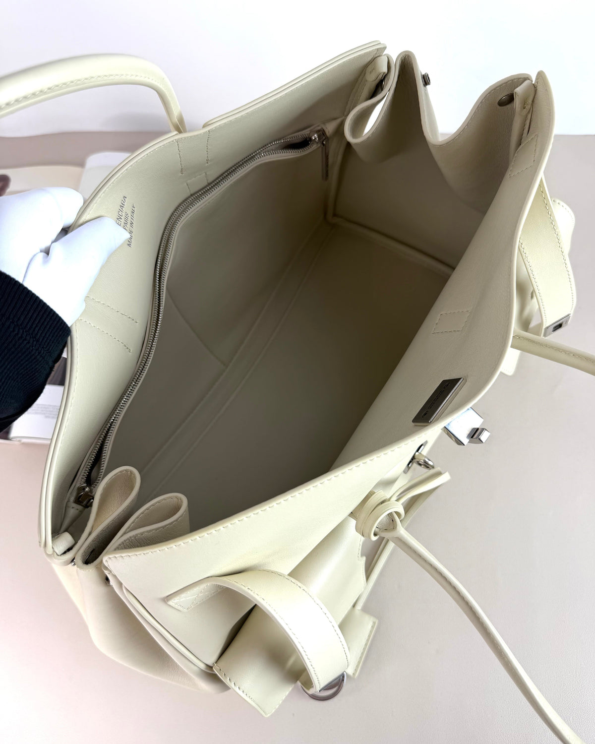 Balenciaga Bel Air Carry All Bag - Soya Fashionphile - View 7