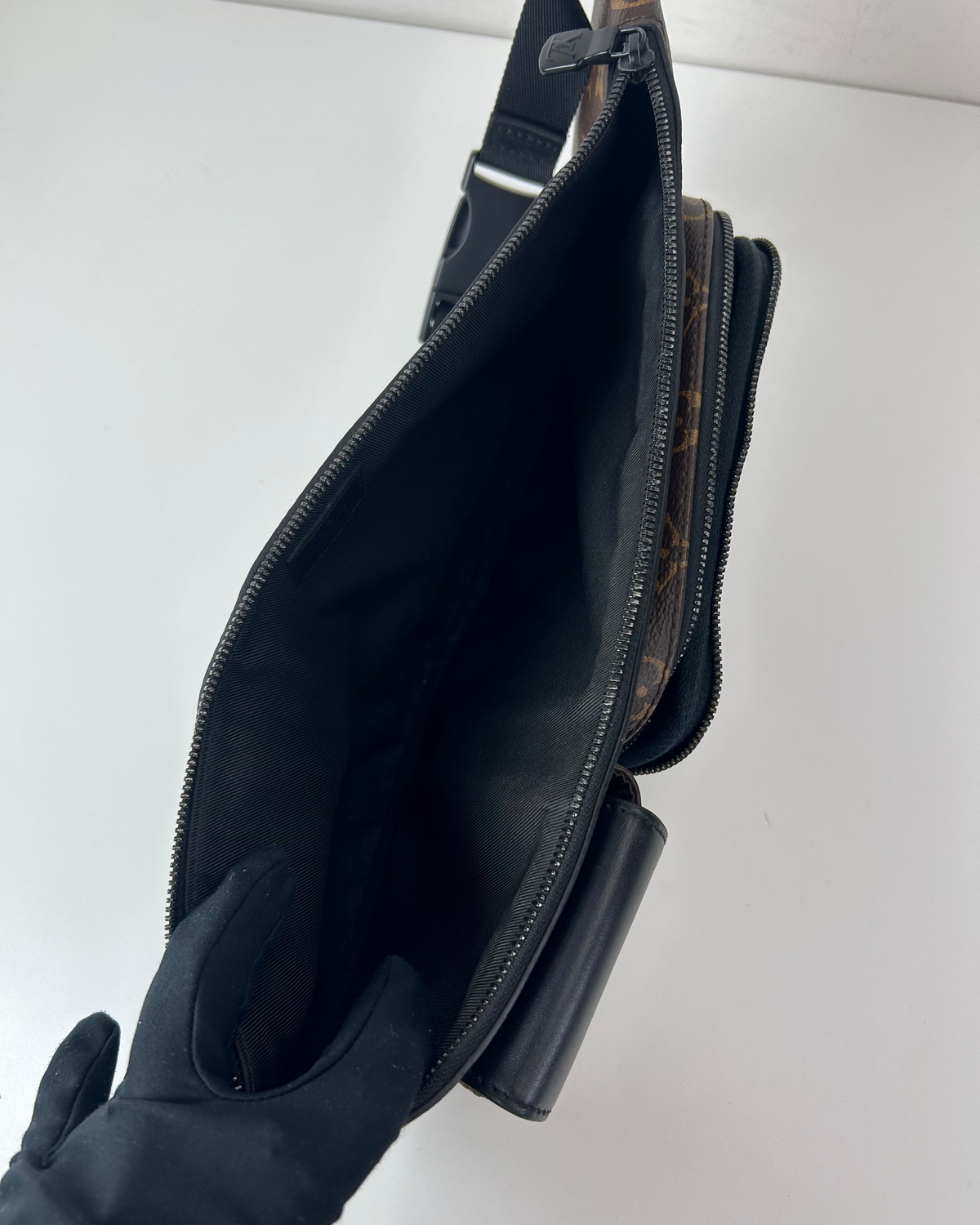 Louis Vuitton Christopher Bumbag - Monogram Macassar/ Noir - View 7