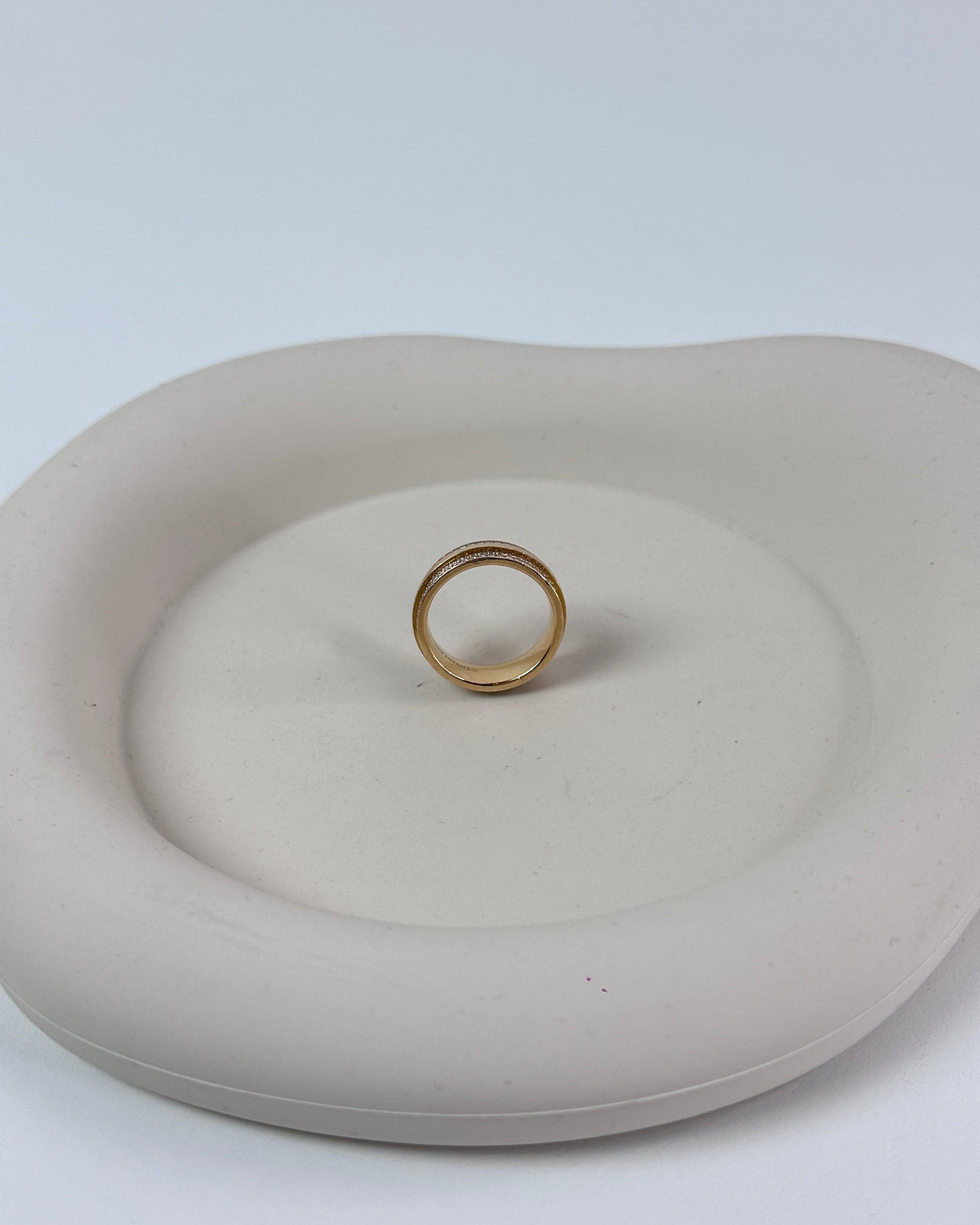 Tiffany & Co. T Diamond Band Ring - Yellow Gold - View 4