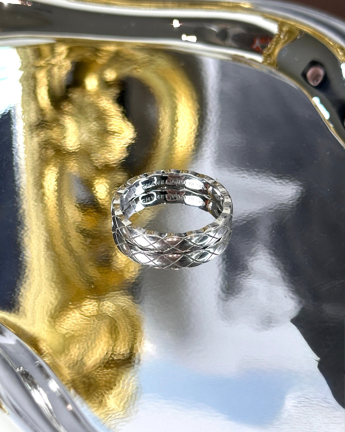 Chanel Coco Crush Ring - White Gold - View 4
