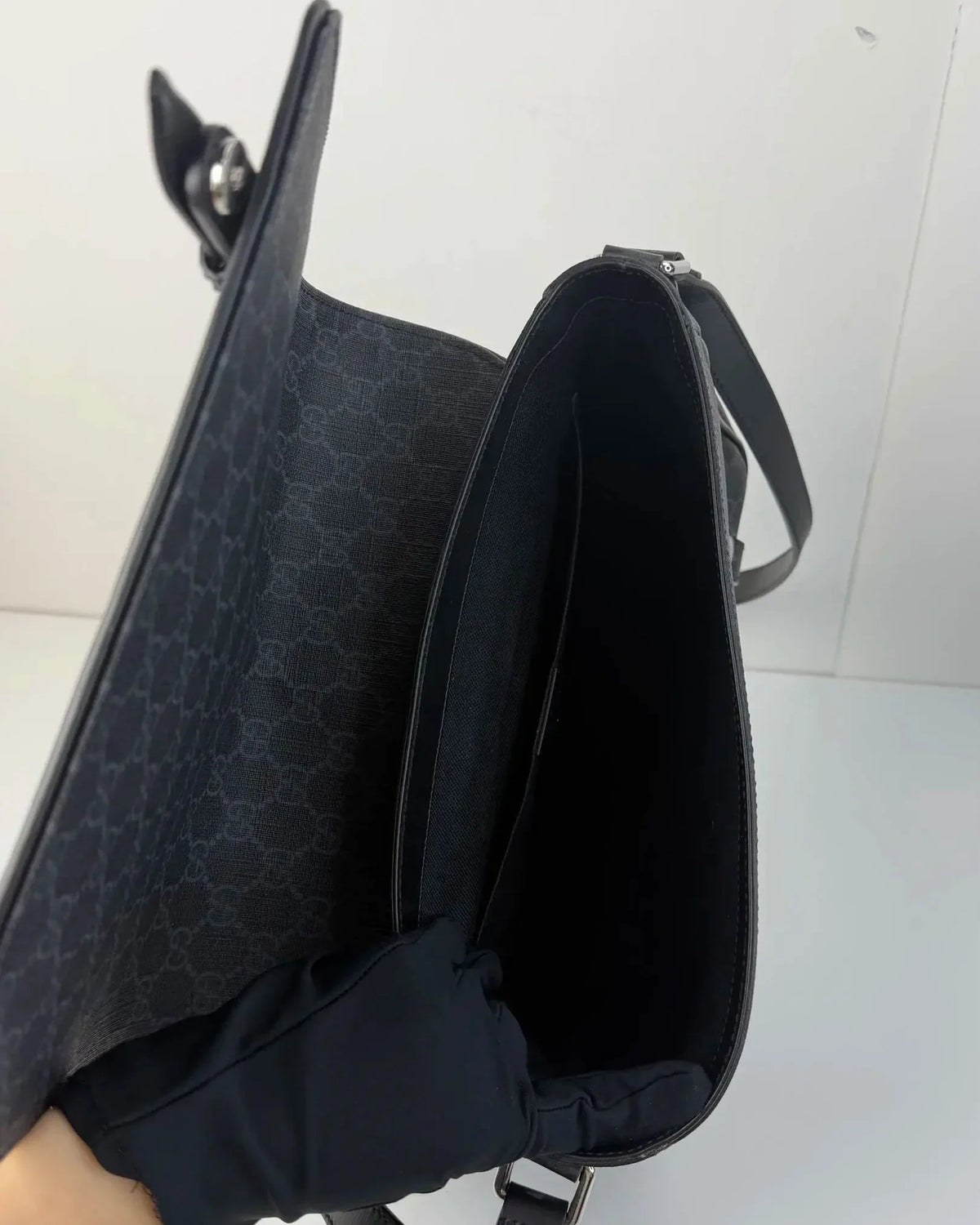 Gucci GG Supreme Messenger Bag - Black, Grey - View 7