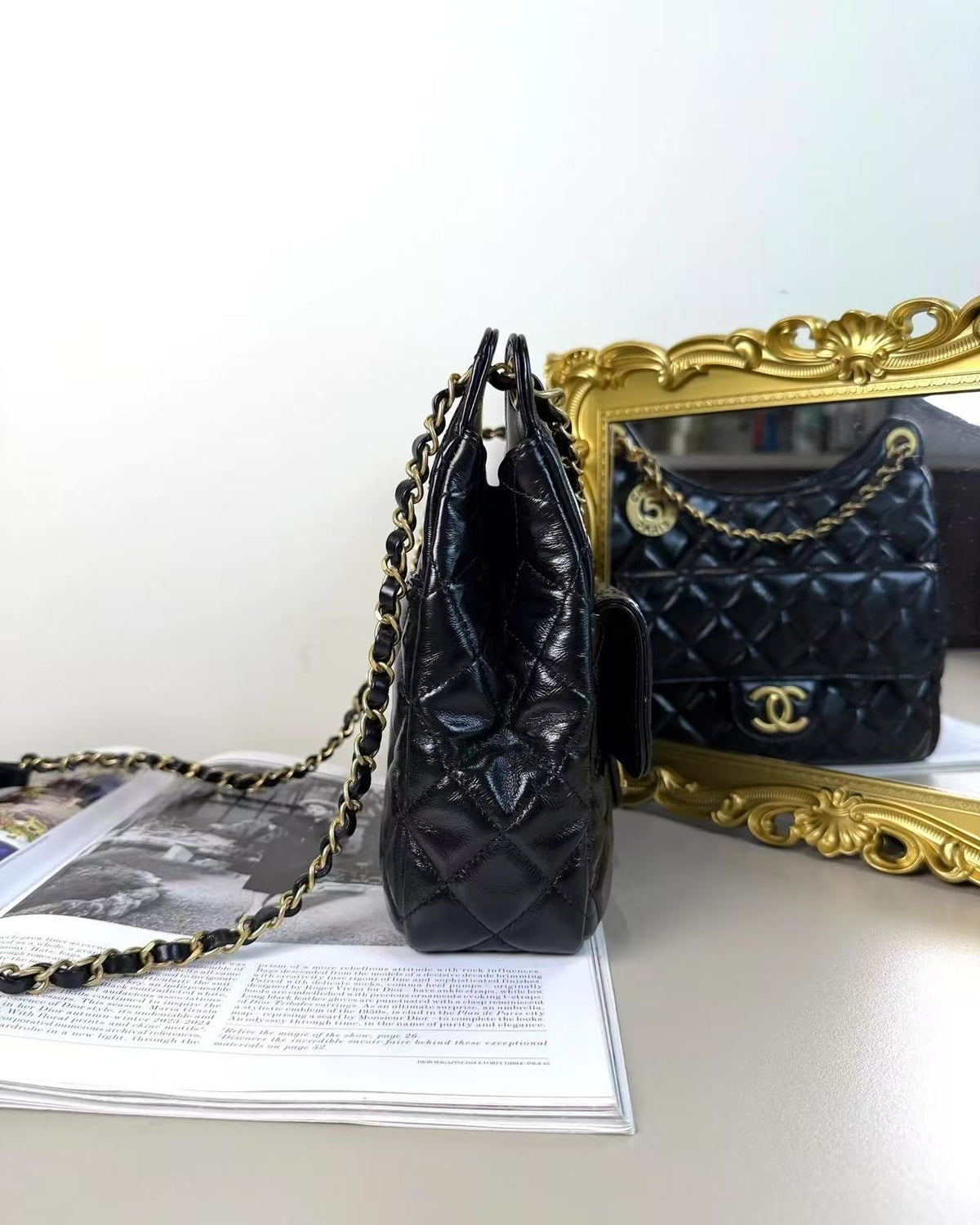 Chanel Wavy CC Hobo - Black - View 4