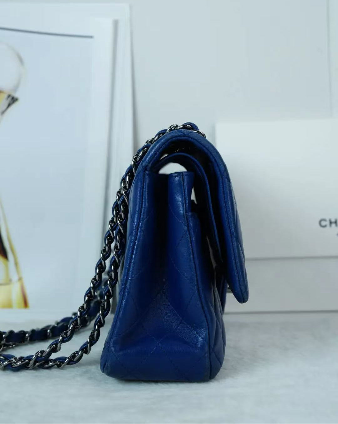 Chanel Classic Flap Medium Bag - Blue - View 4