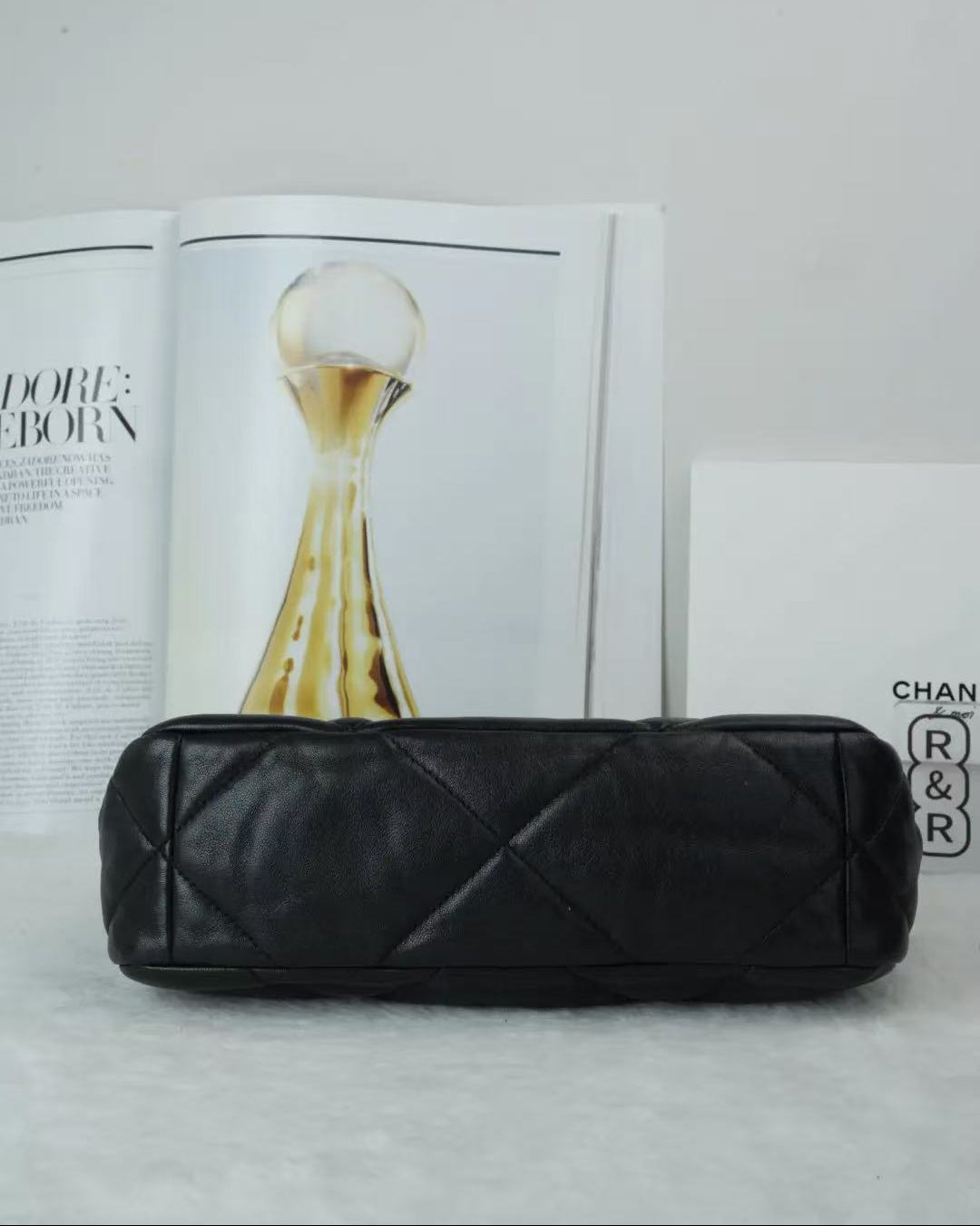 Chanel 19 Bag Small - Black - View 5