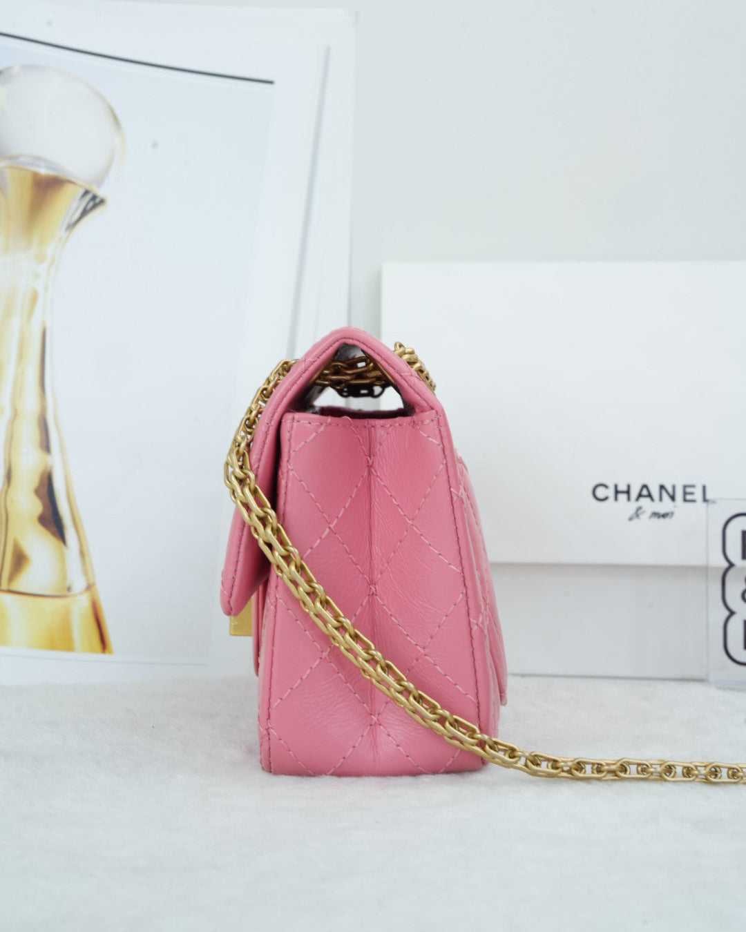 Chanel 2.55 Reissue Flap Bag - Light Pink - View 3