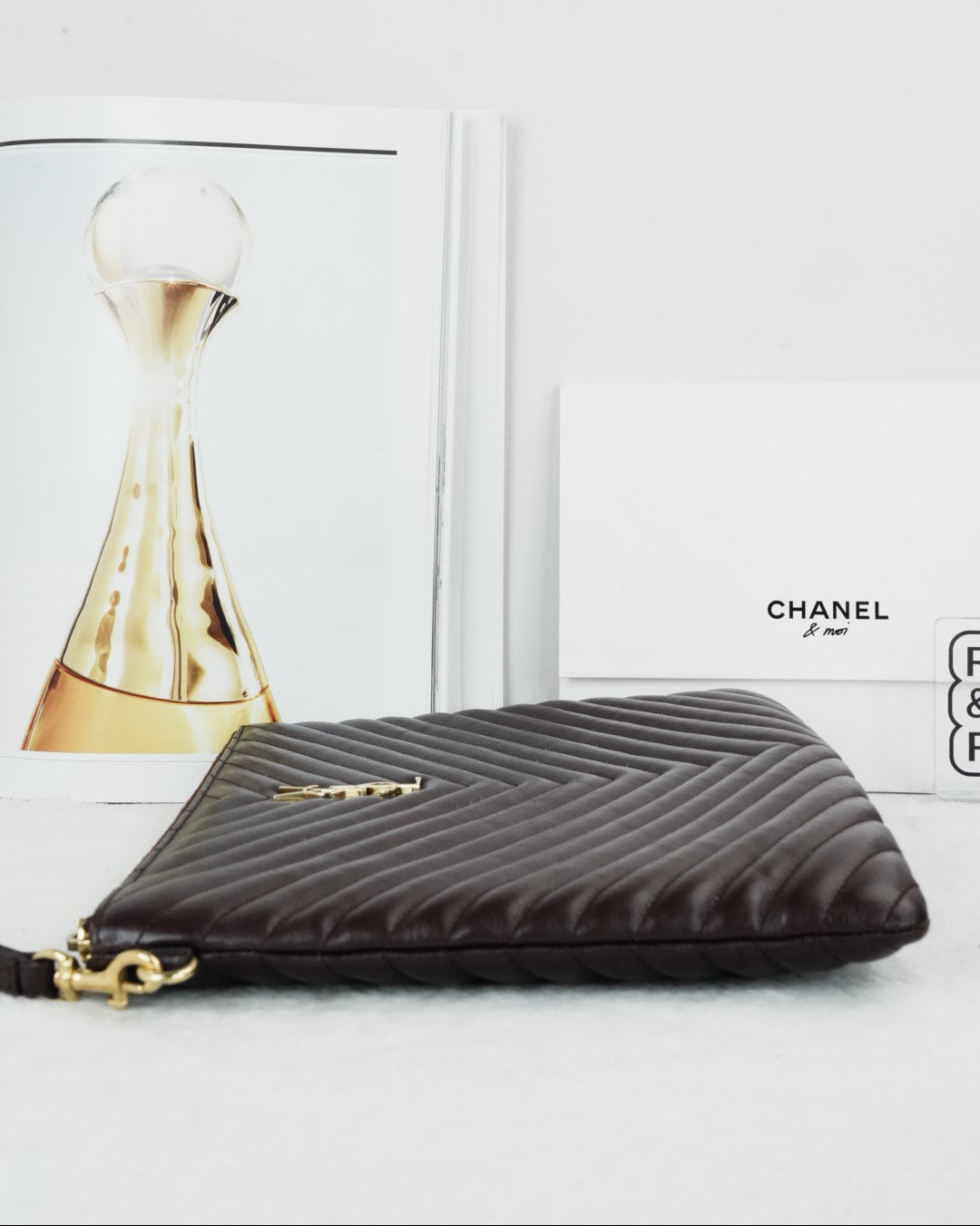 Saint Laurent Matelassé Chevron Monogram Document Holder Bag - Burgundy - View 4