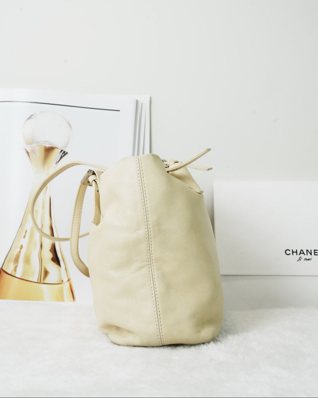 Fendi Mon Trésor Bucket Bag - Cream/ Light Beige - View 4