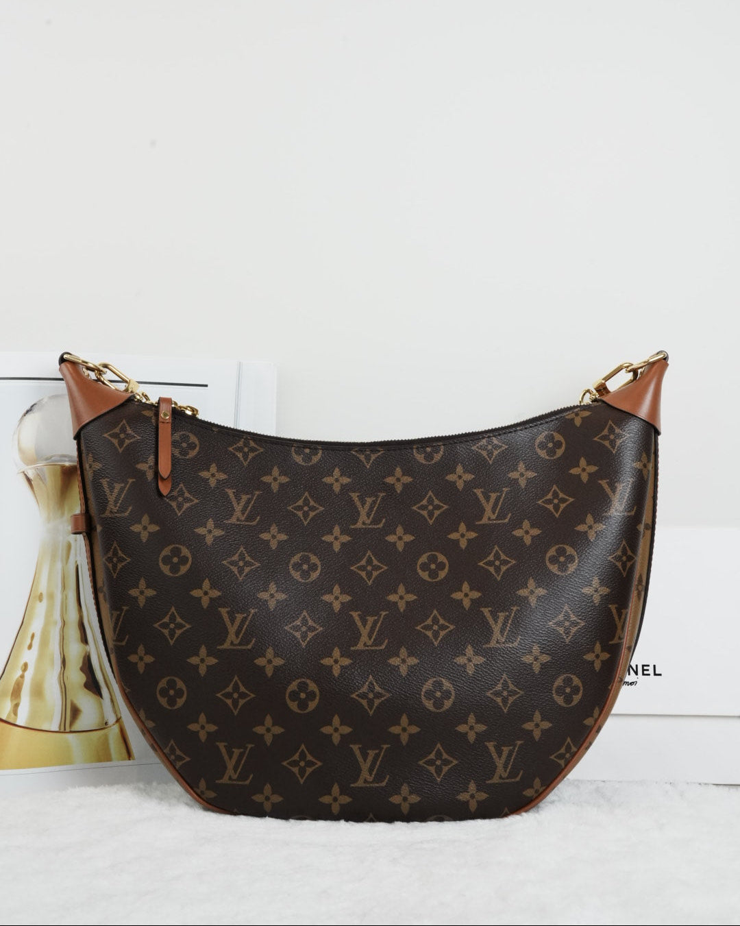 Louis Vuitton Loop Hobo - Brown - View 2