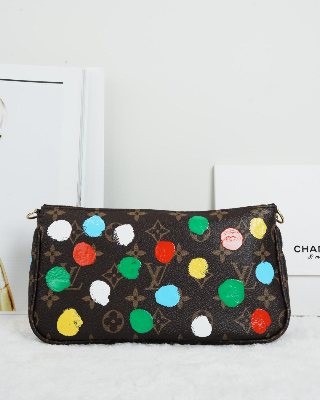 Louis Vuitton Multi Pochette Accessoires - View 2