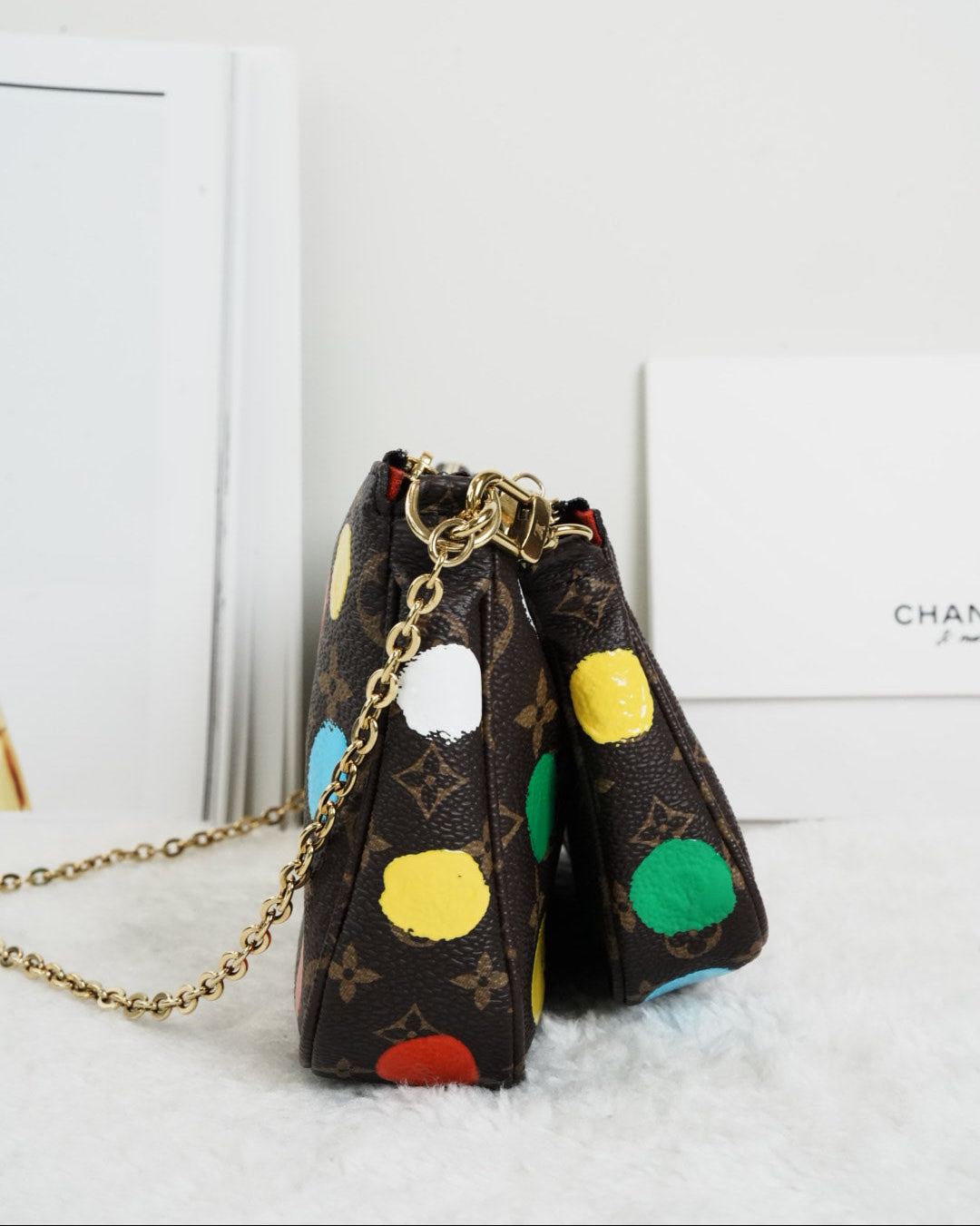 Louis Vuitton Multi Pochette Accessoires - View 3