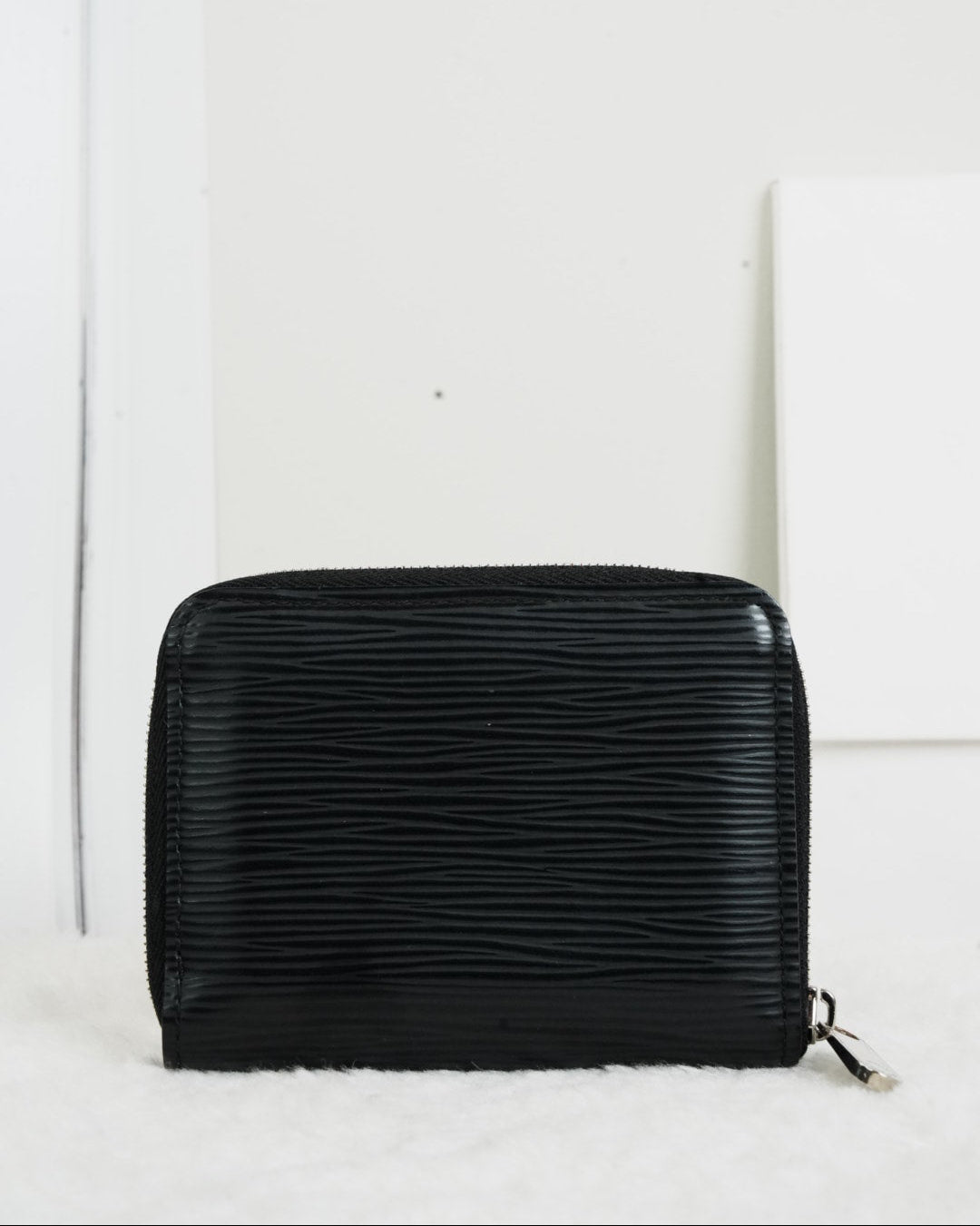 Louis Vuitton Zippy Coin Purse - Black - View 2