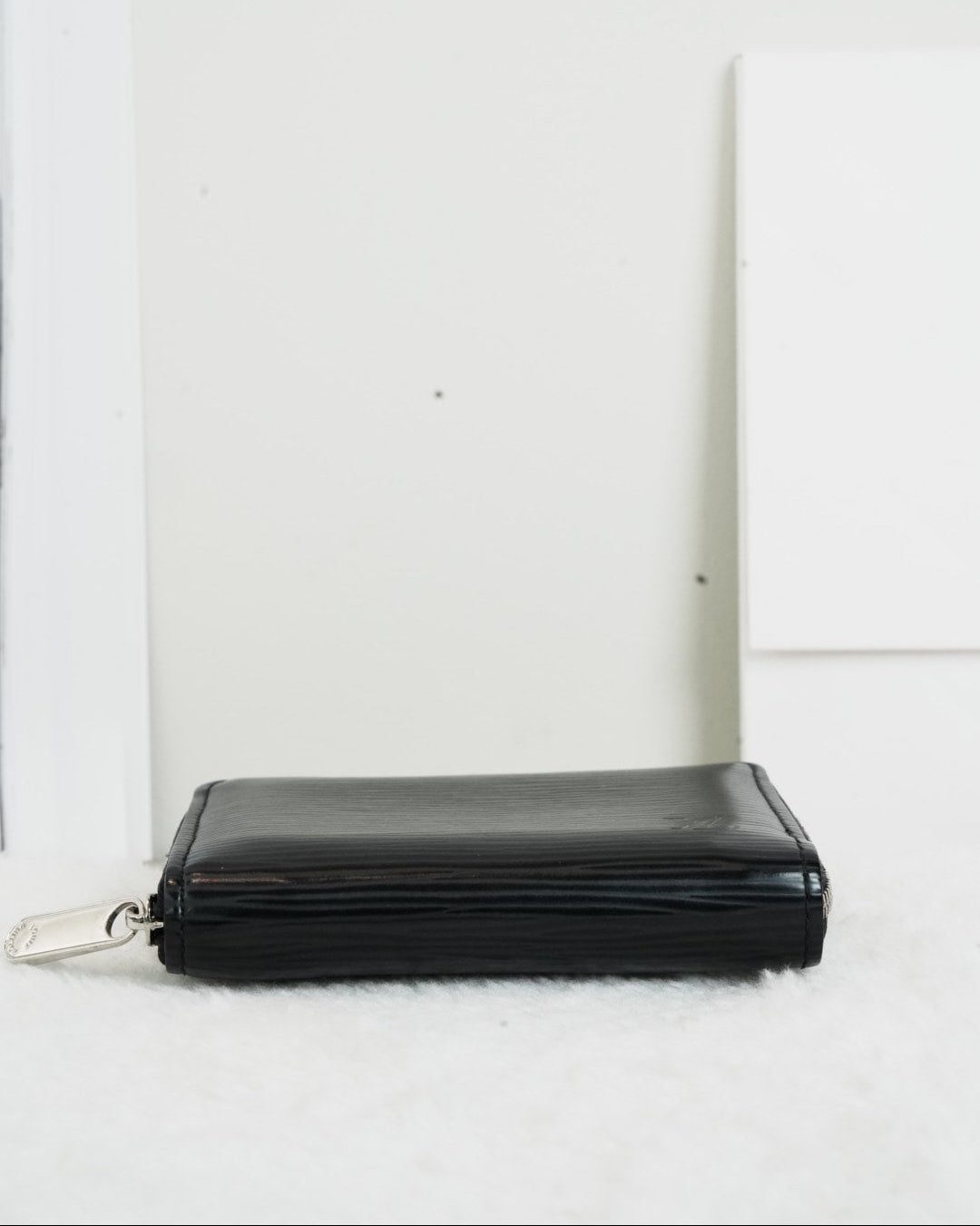 Louis Vuitton Zippy Coin Purse - Black - View 5