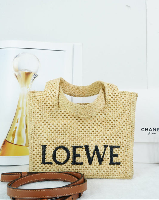 Loewe Font Tote Small - Natural (Or Beige/ Ecru) - View 1