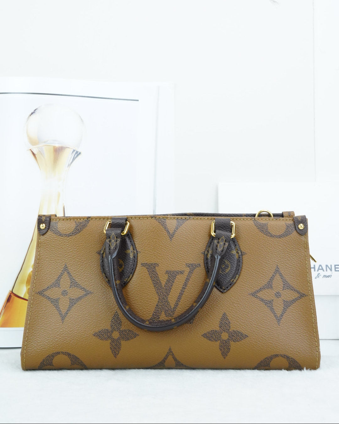 Louis Vuitton OnTheGo East West Bag - Monogram - View 2