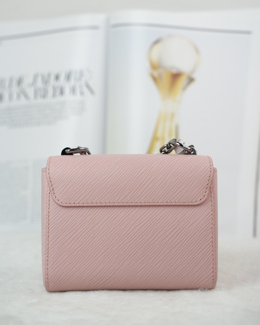 Louis Vuitton Epi Twist Shoulder Bag MM - Rose Ballerine (Pink) - View 2