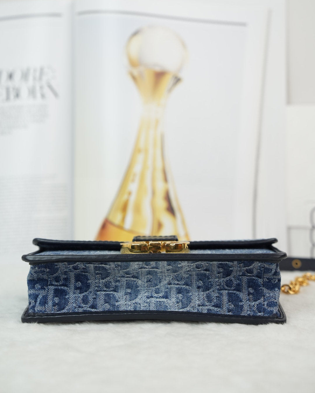 Dior 30 Montaigne East-West Chain Bag - Blue (Denim) - View 5