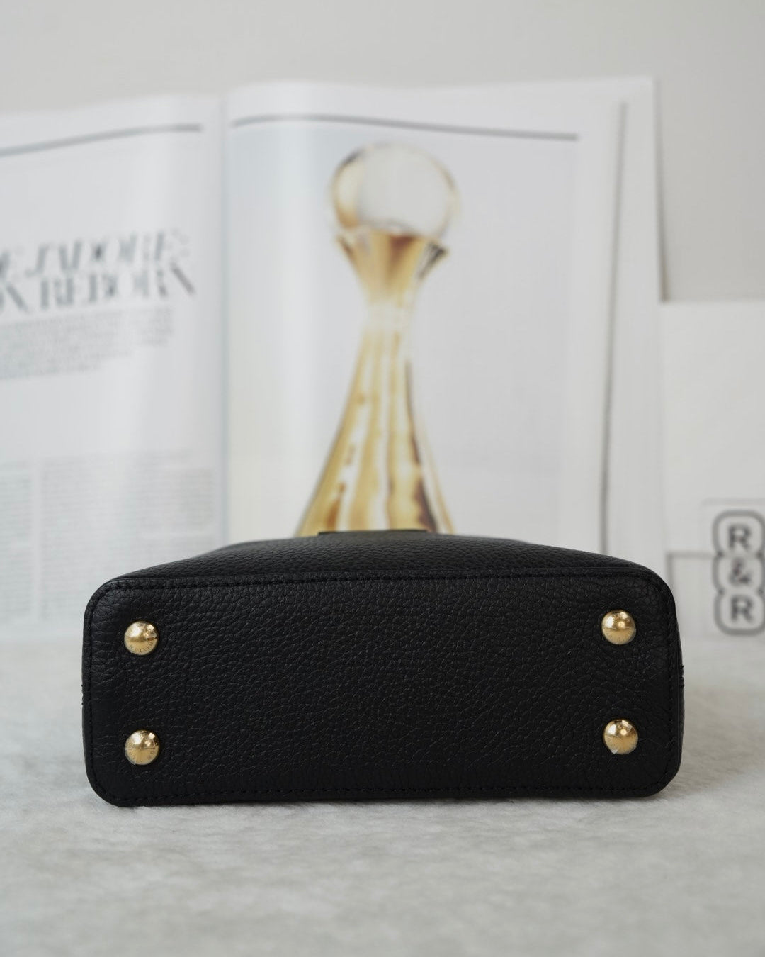Louis Vuitton Capucines Mini Handbag - Black - View 5