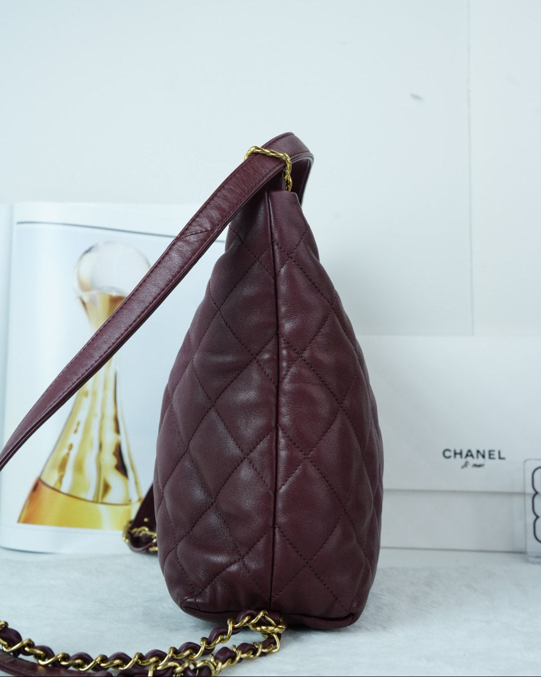 Chanel Hobo Bag - Burgundy - View 4