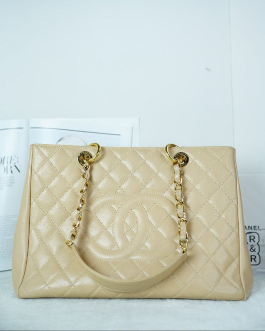 Chanel Grand Shopping Tote (GST) - Beige - View 1