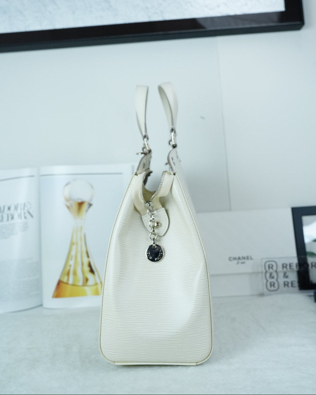 Louis Vuitton Brea MM Bag - White/ Ivory - View 3