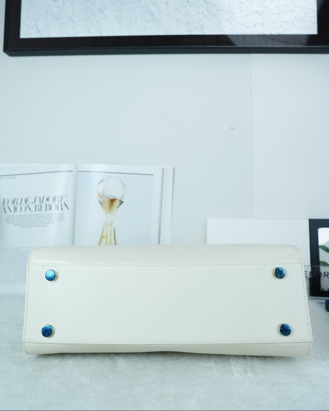 Louis Vuitton Brea MM Bag - White/ Ivory - View 5