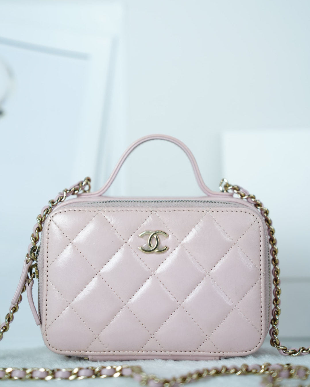 Chanel Small Double Zip CC Vanity Case - Light Pink - View 1