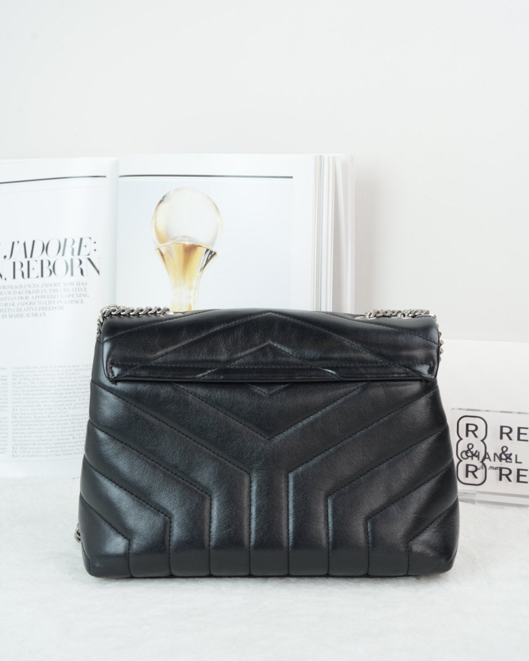 Saint Laurent Loulou Small Shoulder Bag - Black - View 2