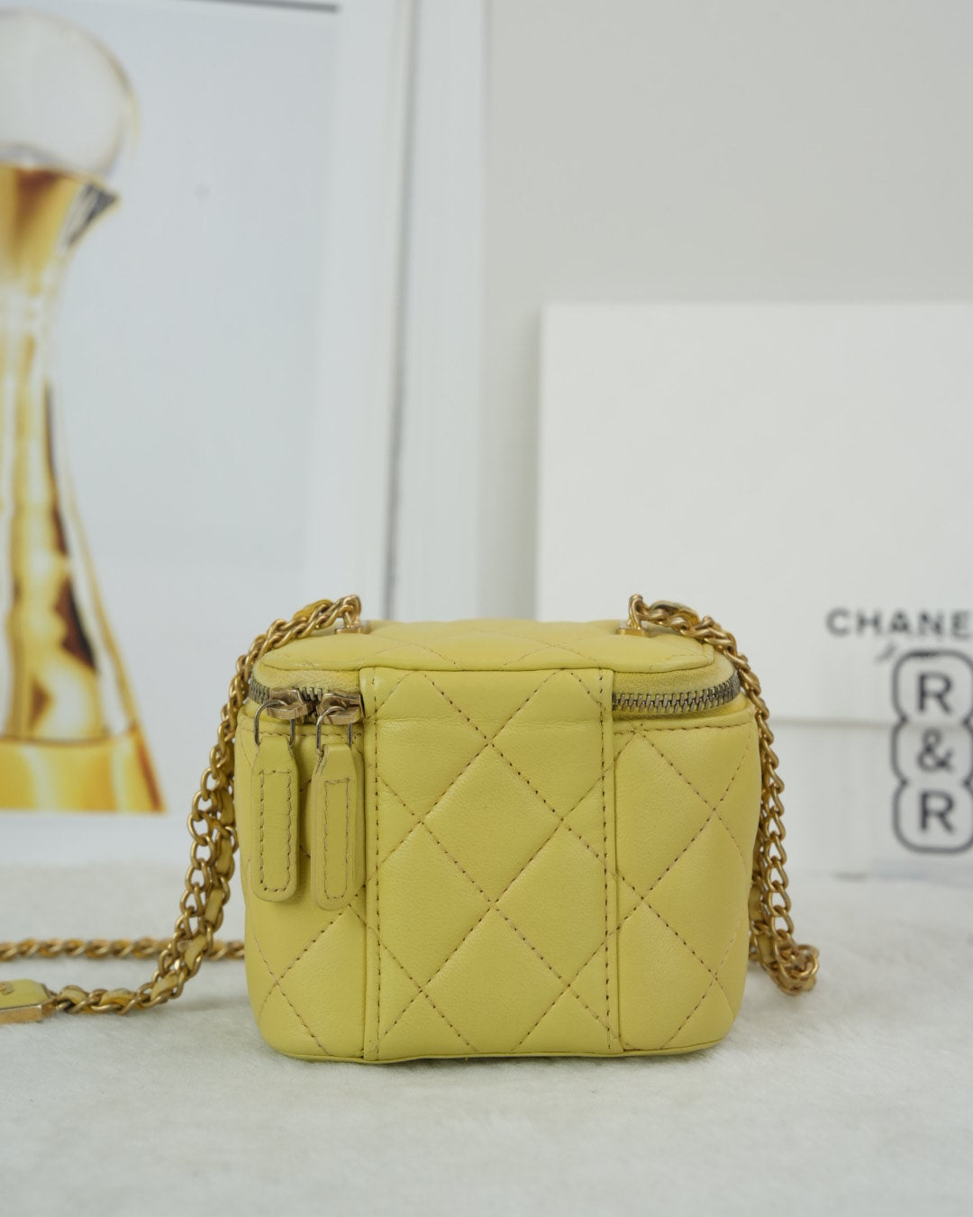 Chanel Mini Coco Beauty Vanity Case - Yellow - View 2