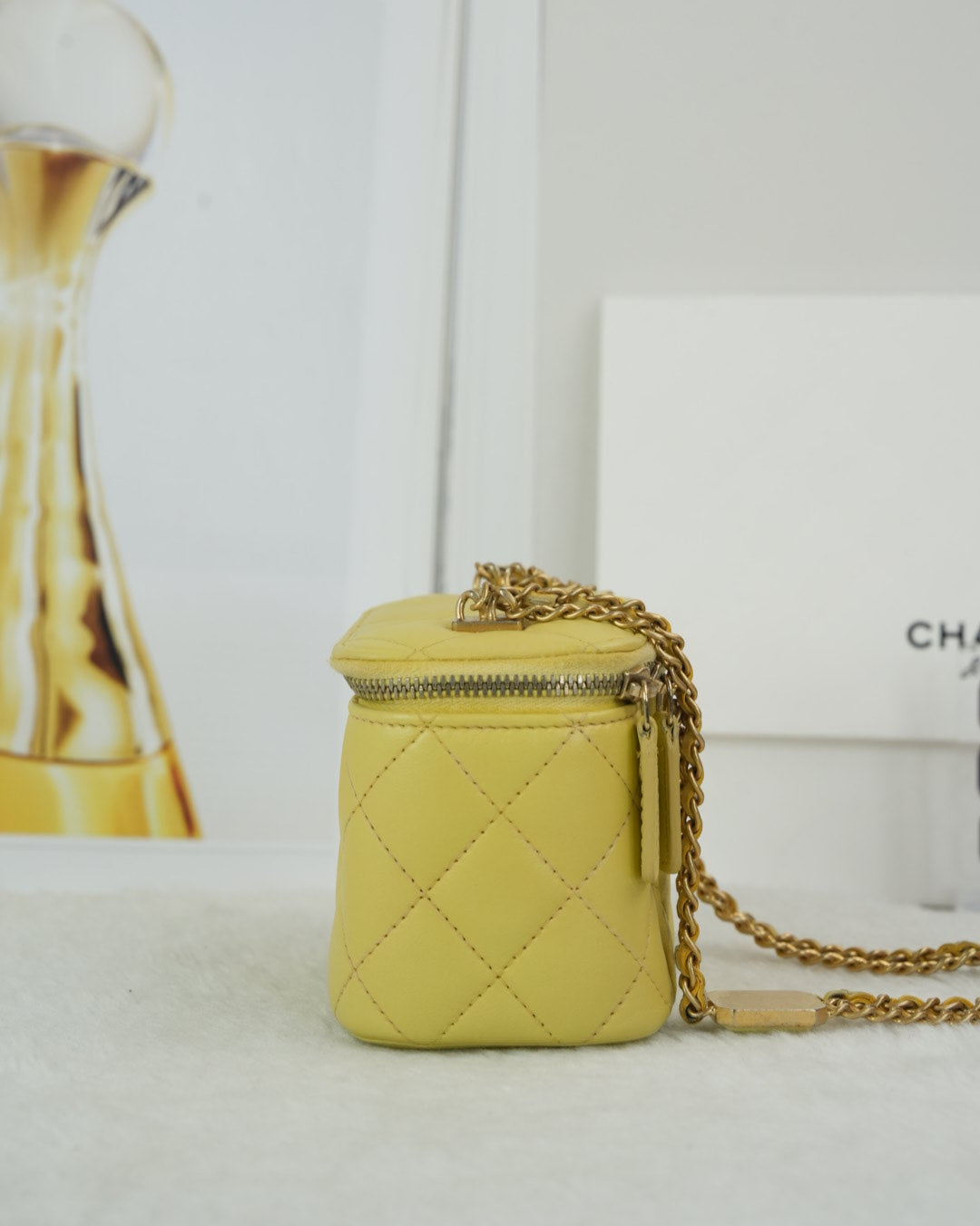 Chanel Mini Coco Beauty Vanity Case - Yellow - View 4