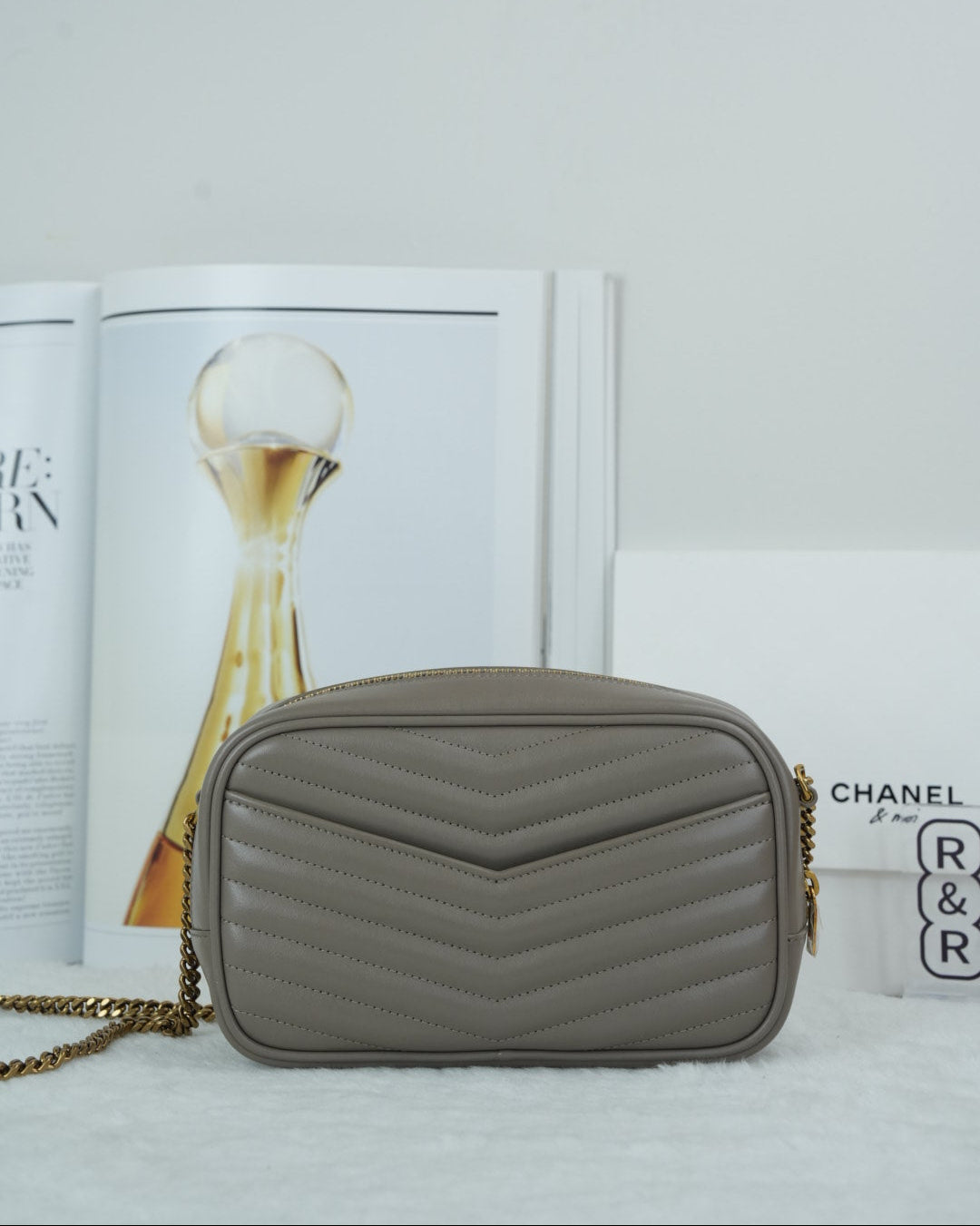 Saint Laurent Lou Camera Bag - Grey - View 2