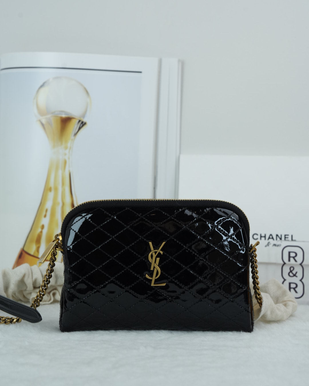 Saint Laurent Lou Quilted Camera Bag - Black - View 1
