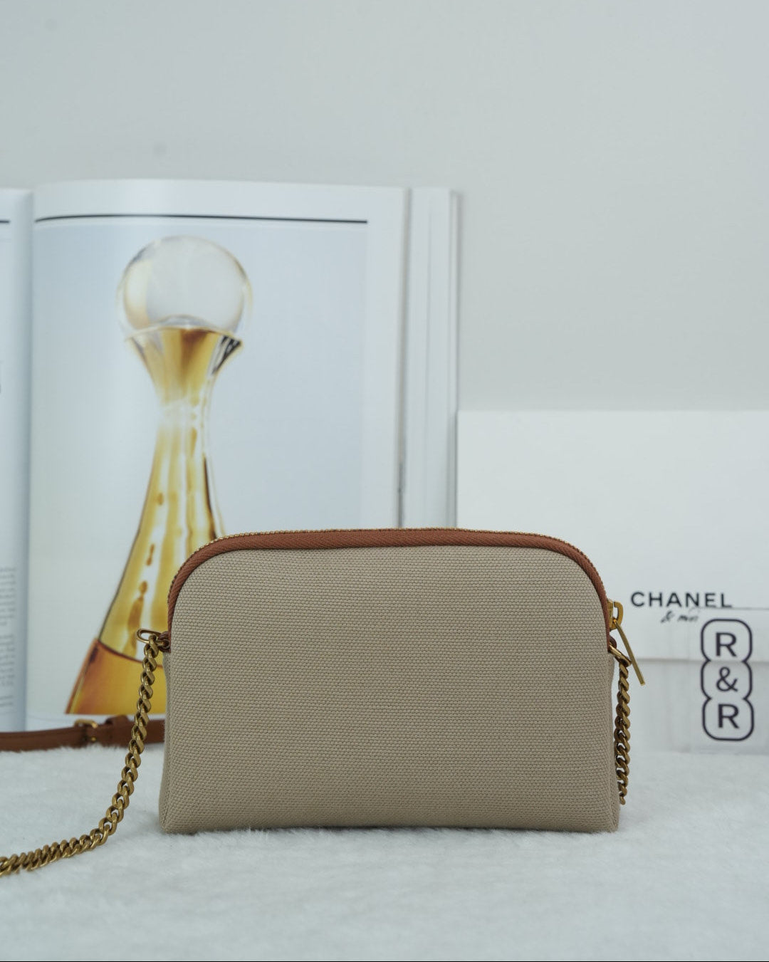 Saint Laurent Le 5 à 7 Small Crossbody Bag - Beige With Tan Leather Trim - View 2