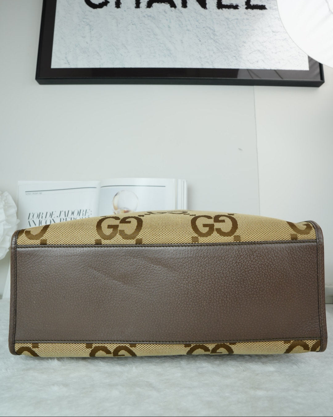 Gucci Jumbo GG Tote Bag - Beige And Dark Brown - View 5