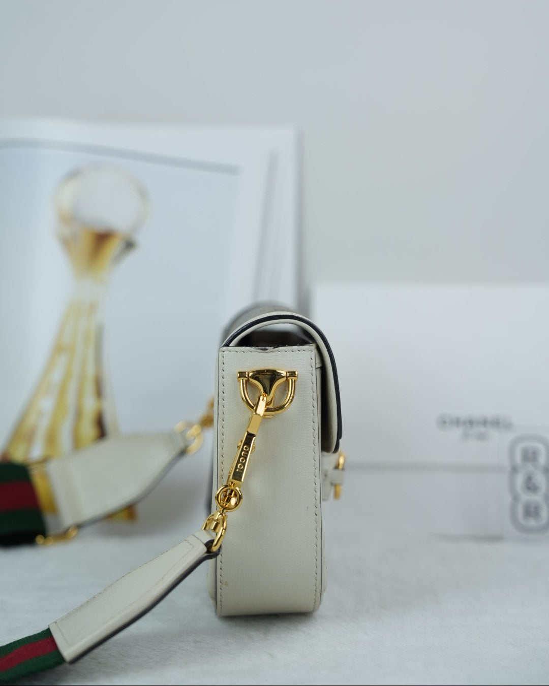 Gucci Horsebit 1955 Mini Shoulder Bag - View 4