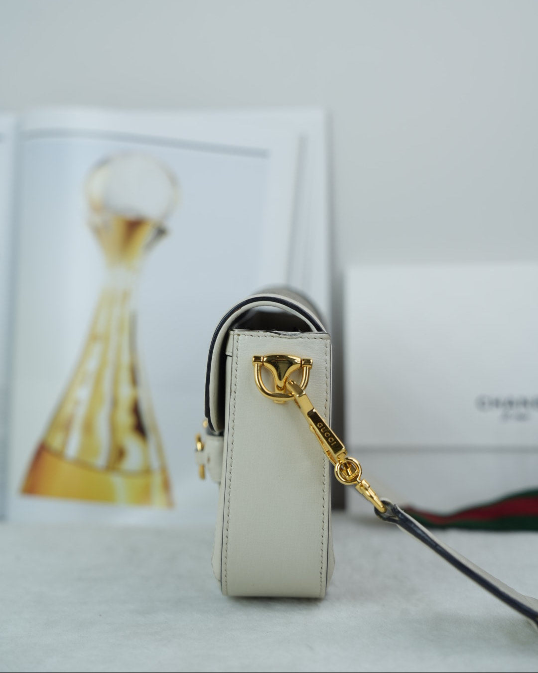 Gucci Horsebit 1955 Mini Shoulder Bag - View 3