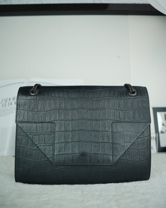 Saint Laurent Betty Shoulder Bag - Black - View 1