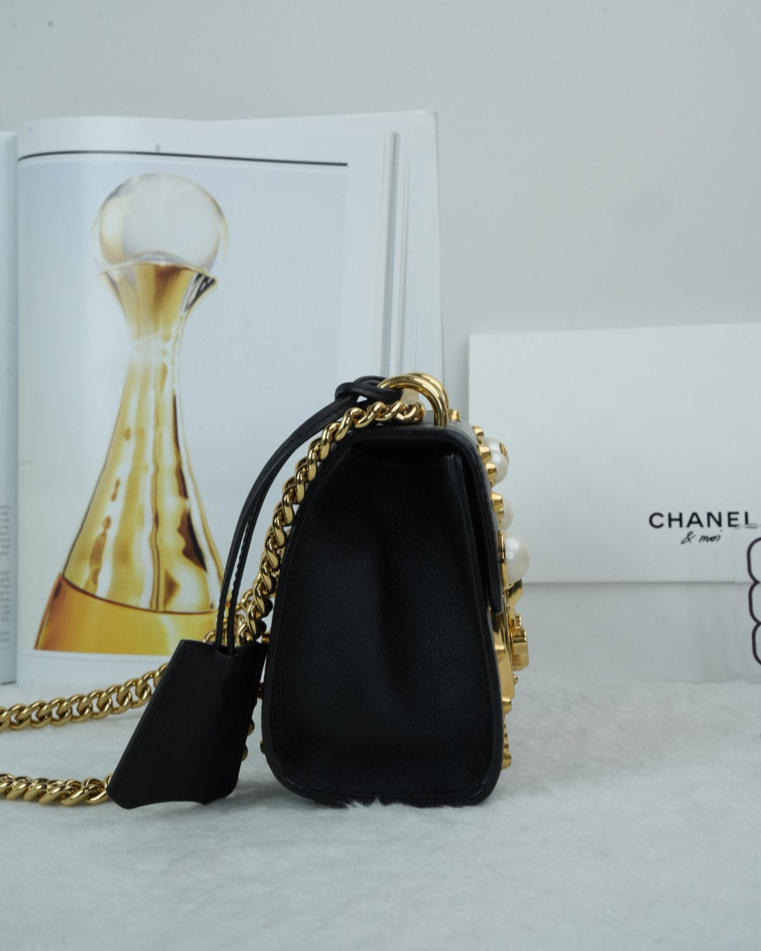 Gucci Padlock Pearl Studded Shoulder Bag - Black - View 3