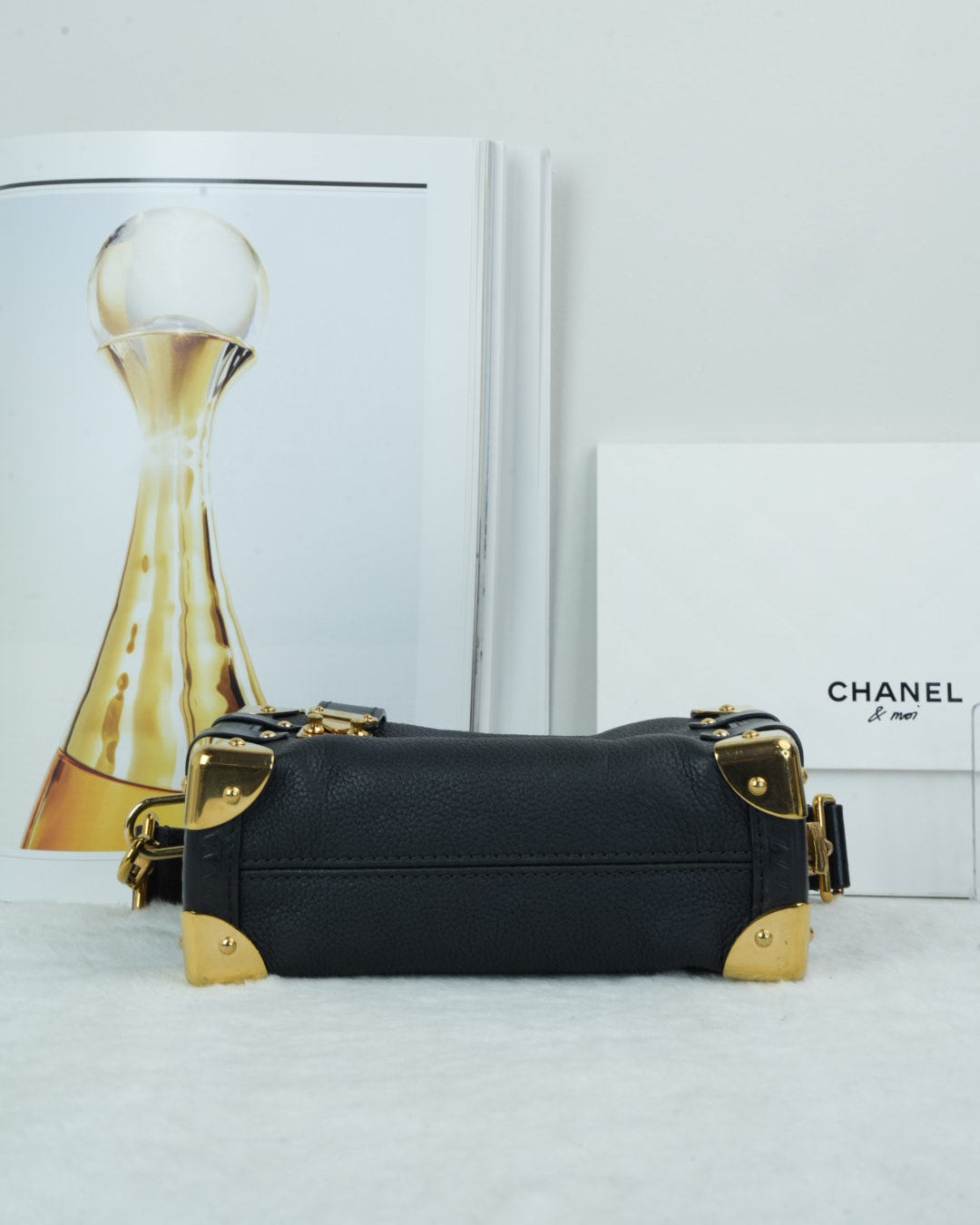 Louis Vuitton Side Trunk PM - Black - View 5