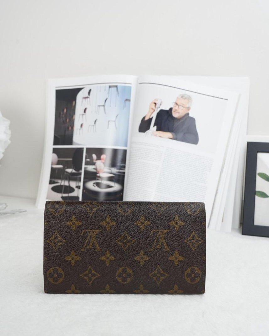 Louis Vuitton Portefeuille Sarah Wallet - Monogram Canvas - View 2