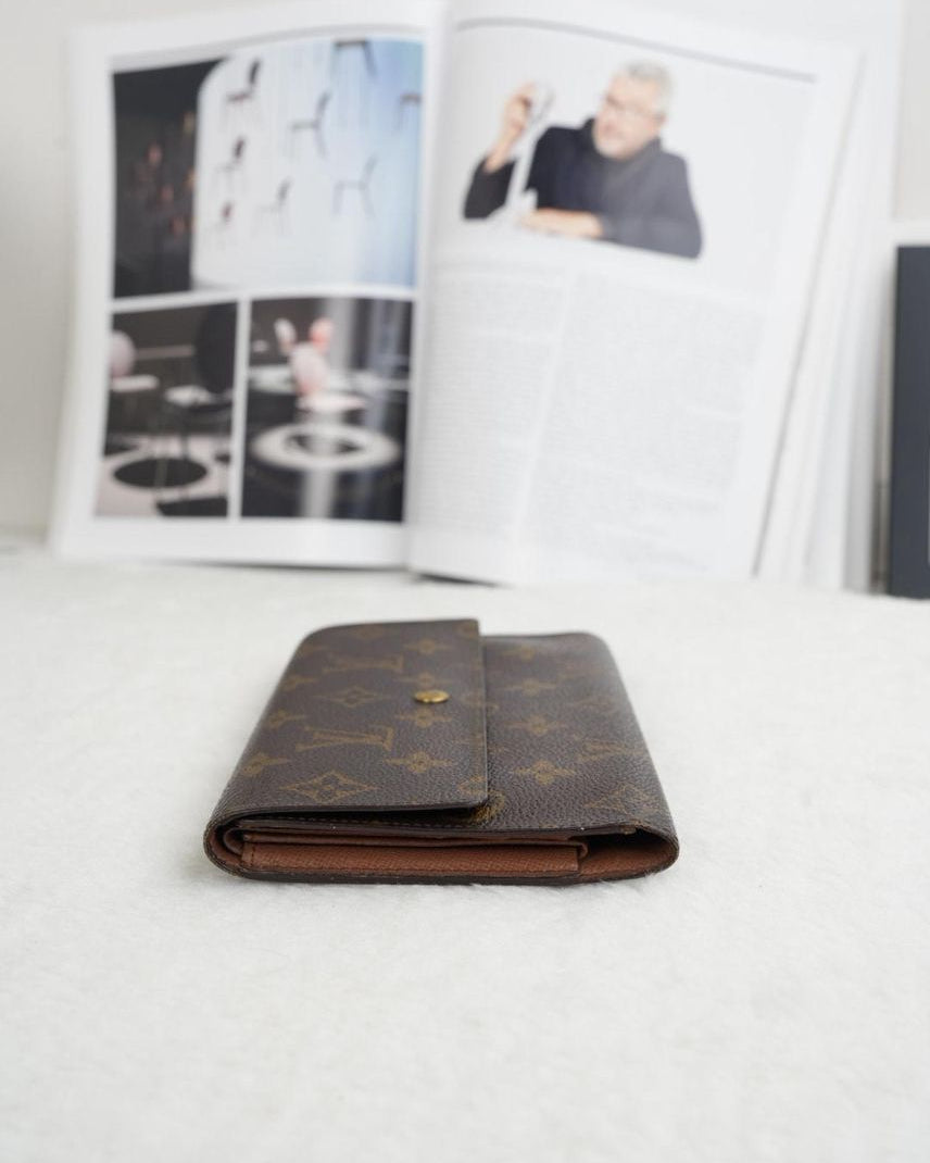 Louis Vuitton Portefeuille Sarah Wallet - Monogram Canvas - View 3