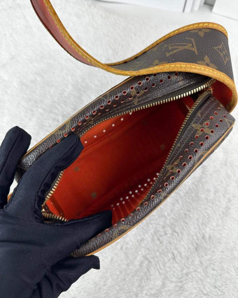 Louis Vuitton Trocadero Bag - Monogram - View 6