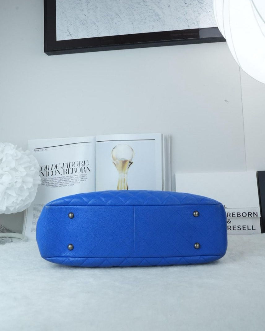Chanel Large Classic Tote - Blue - View 5