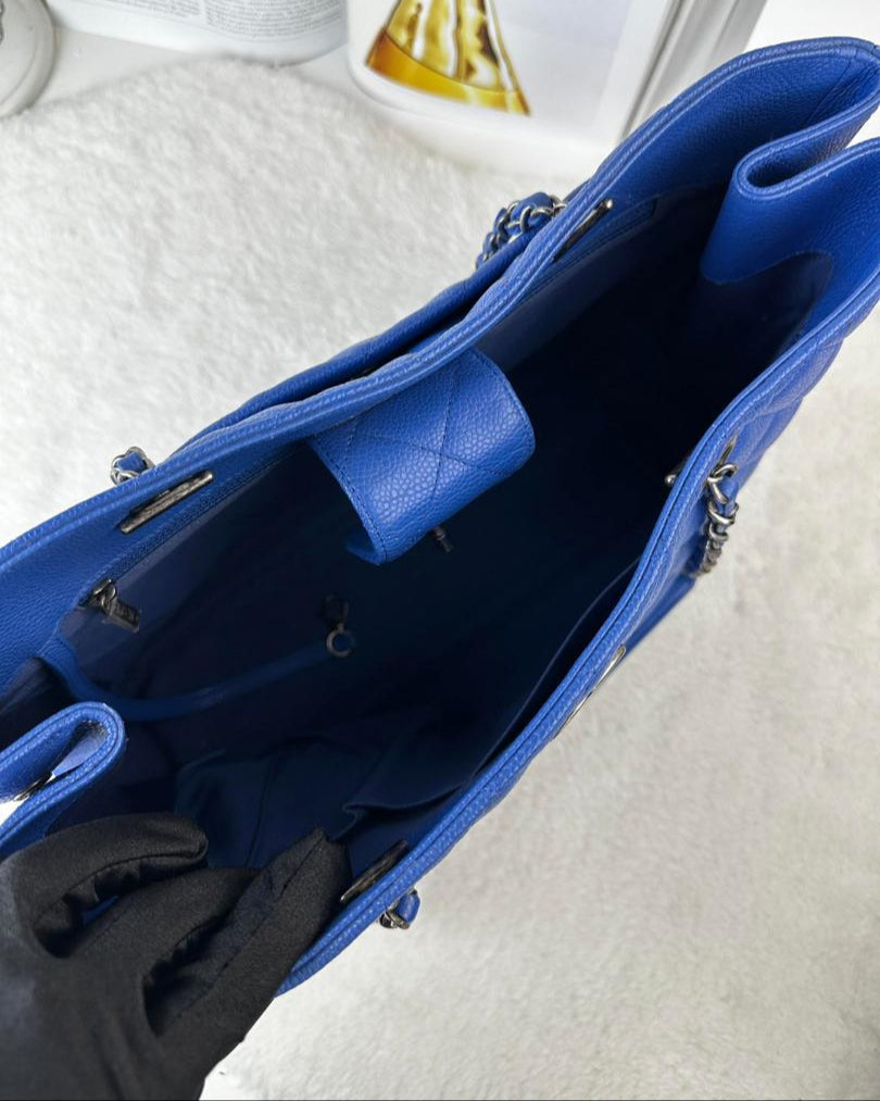 Chanel Large Classic Tote - Blue - View 6