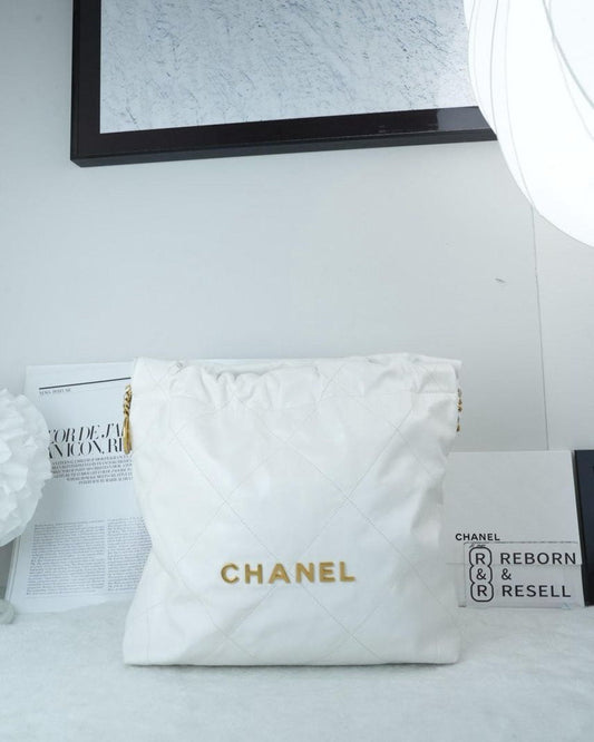 Chanel 22 Bag - White - View 1