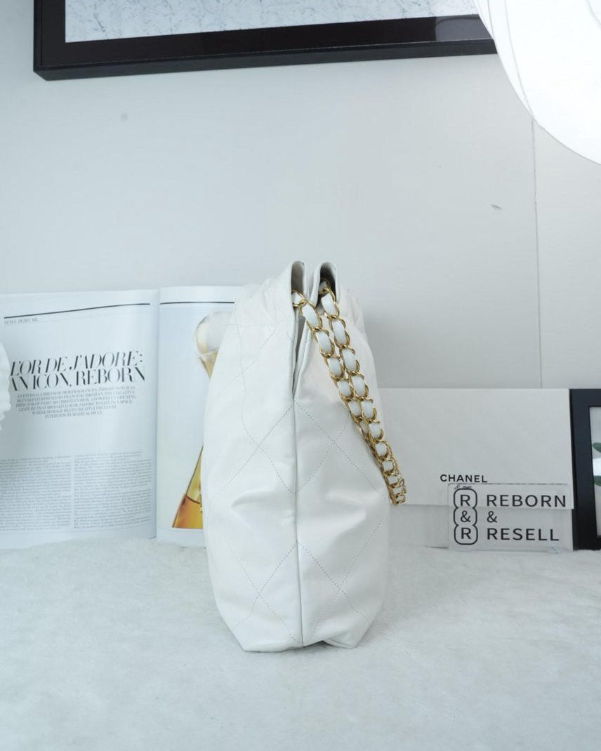 Chanel 22 Bag - White - View 4