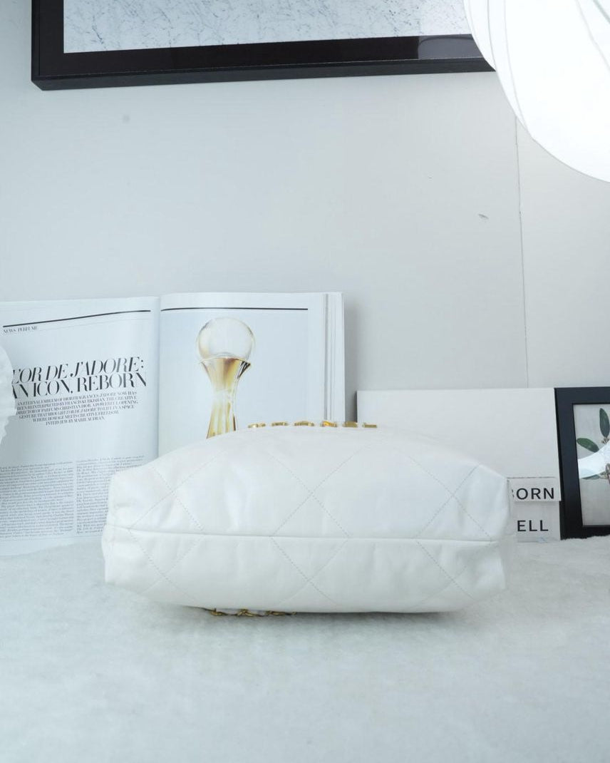 Chanel 22 Bag - White - View 5