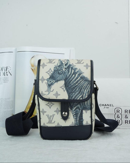 Louis Vuitton Chapman Messenger - Savane Monogram - View 1