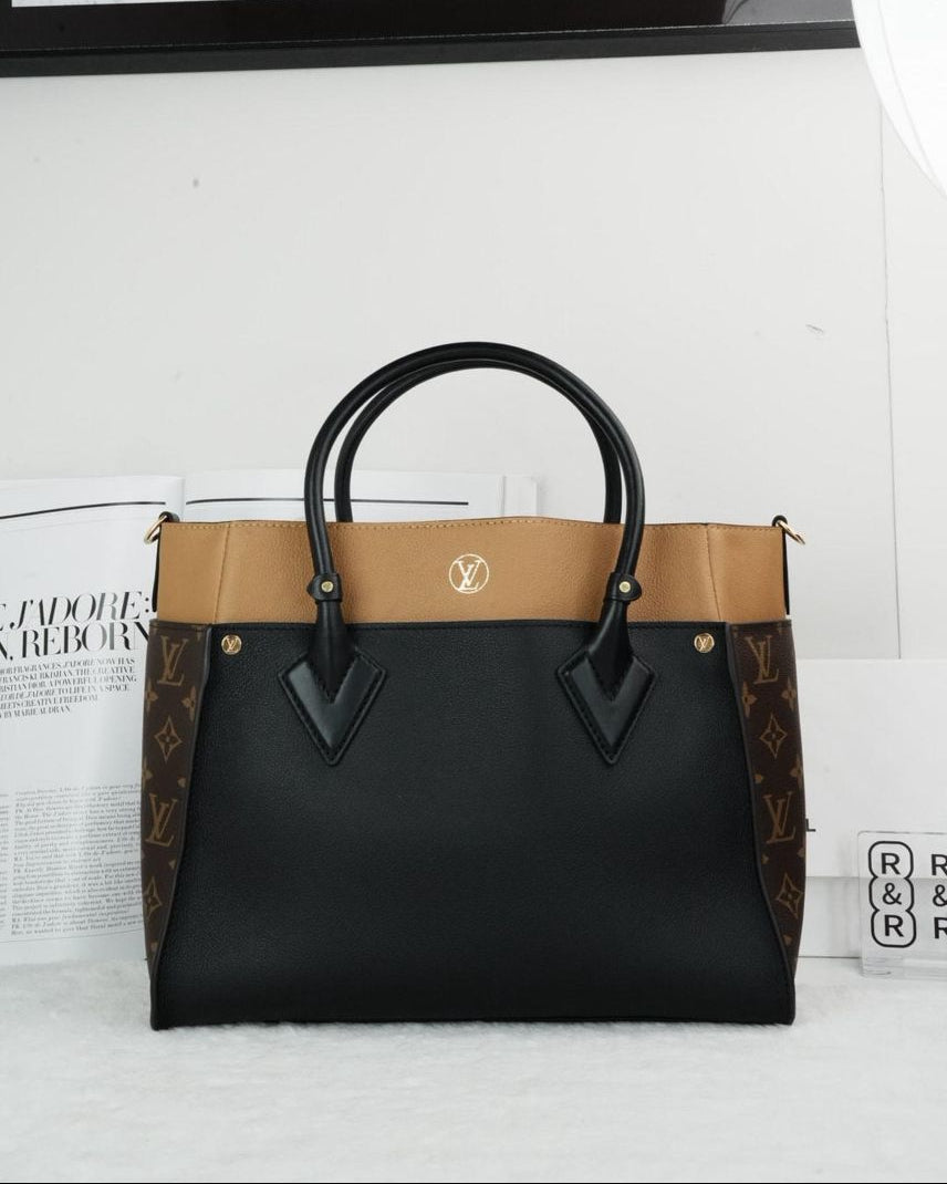 Louis Vuitton Oh My Side MM Bag - Black - View 2