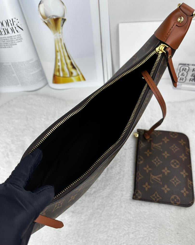 Louis Vuitton Loop GM Bag - Monogram - View 6